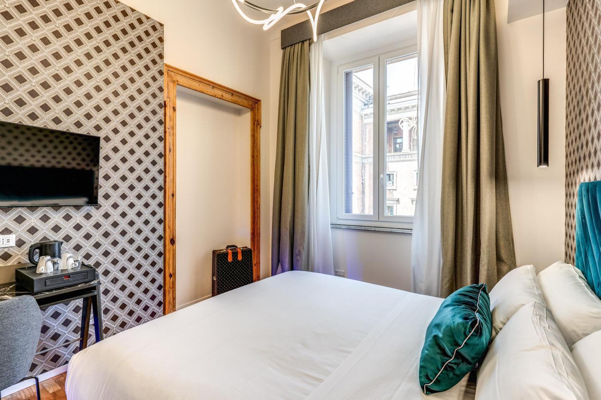Guest house Arenula 2*