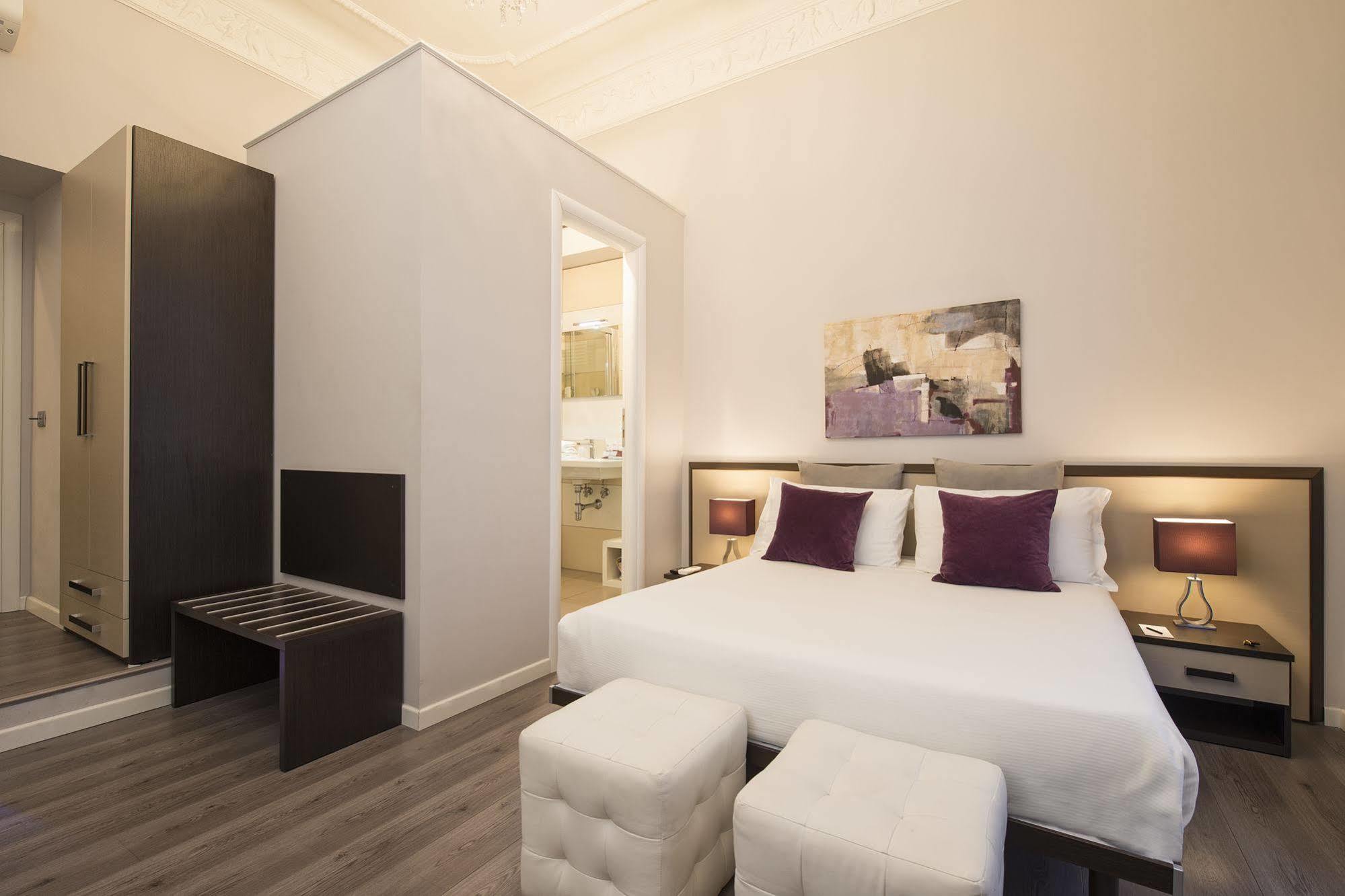 Guest house Arenula 2*