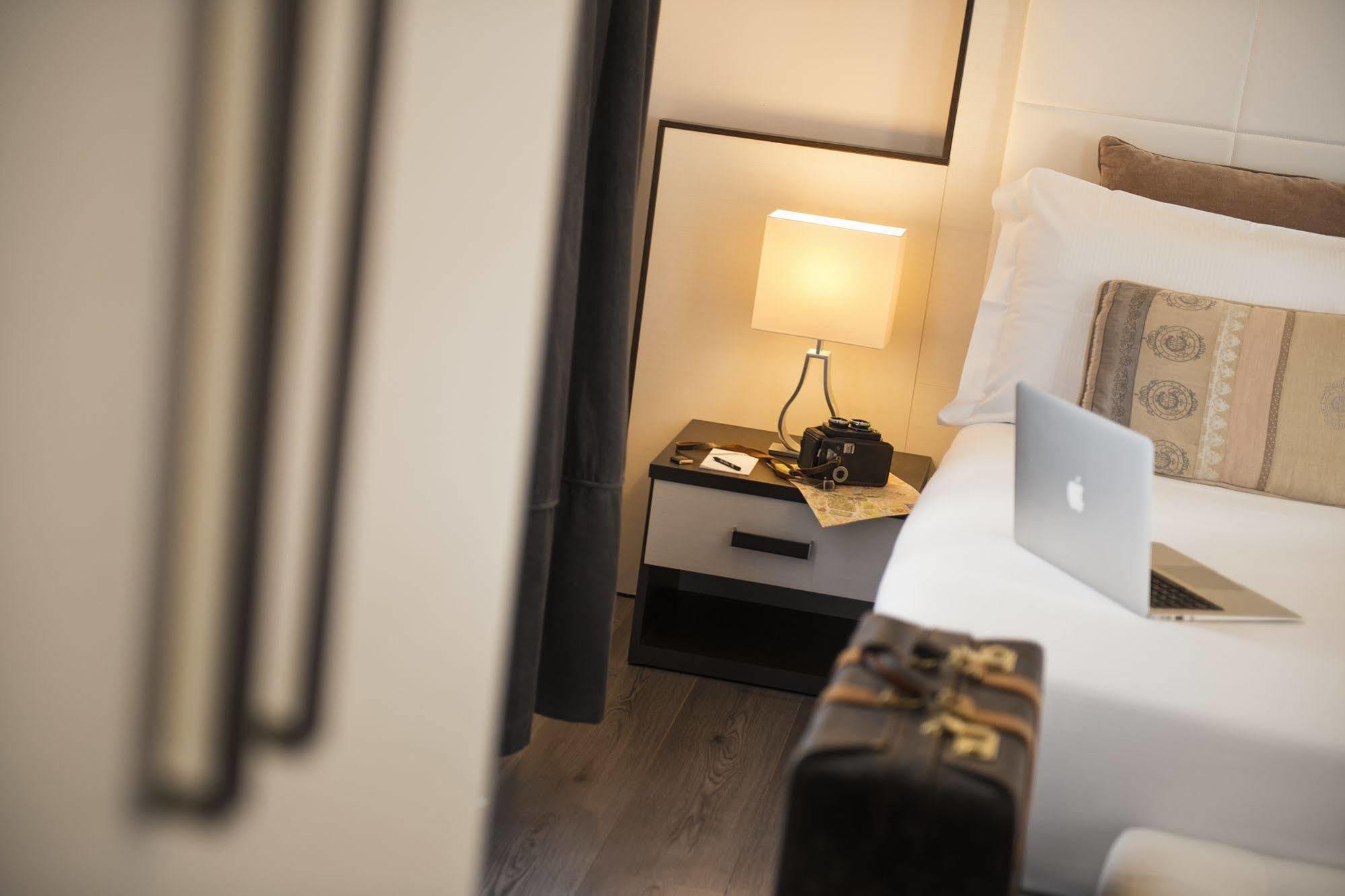 Guest house Arenula 2*