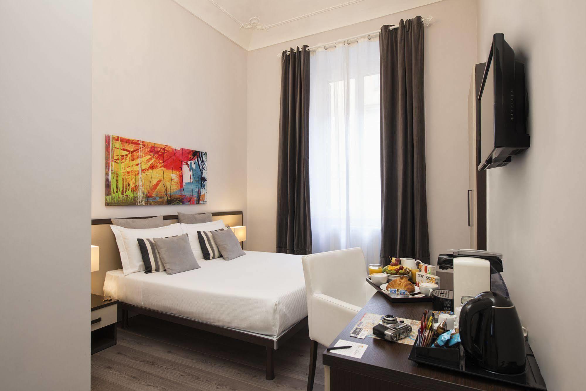 Guest house Arenula 2*